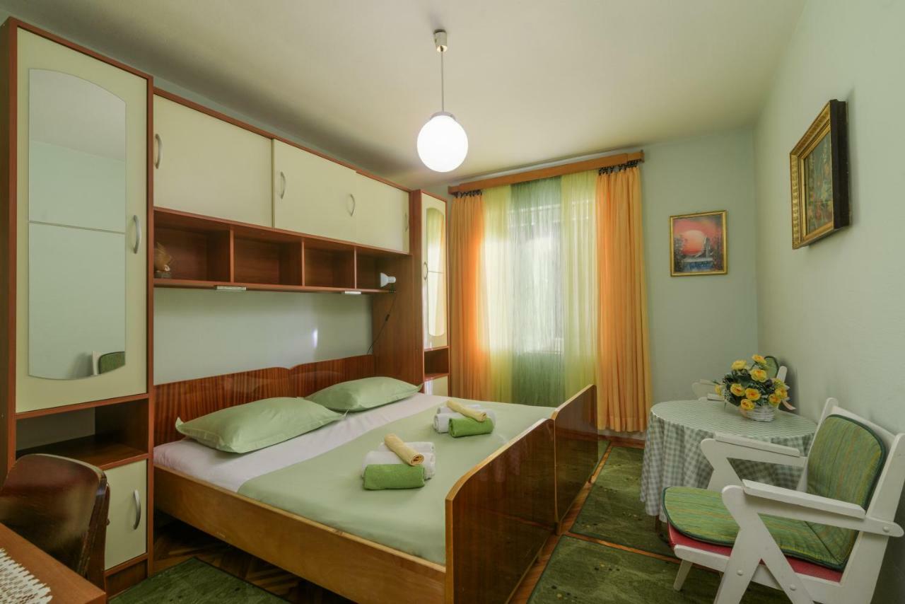 Rooms Mirjana - Centre Of Trogir Luaran gambar