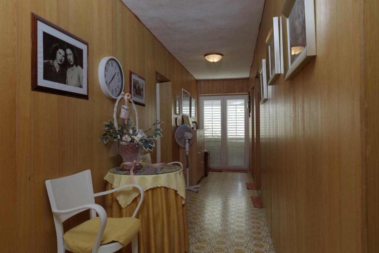 Rooms Mirjana - Centre Of Trogir Luaran gambar